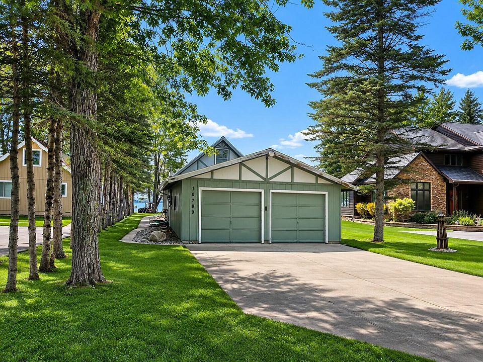 1st image of 10799 E Houghton Lake Dr