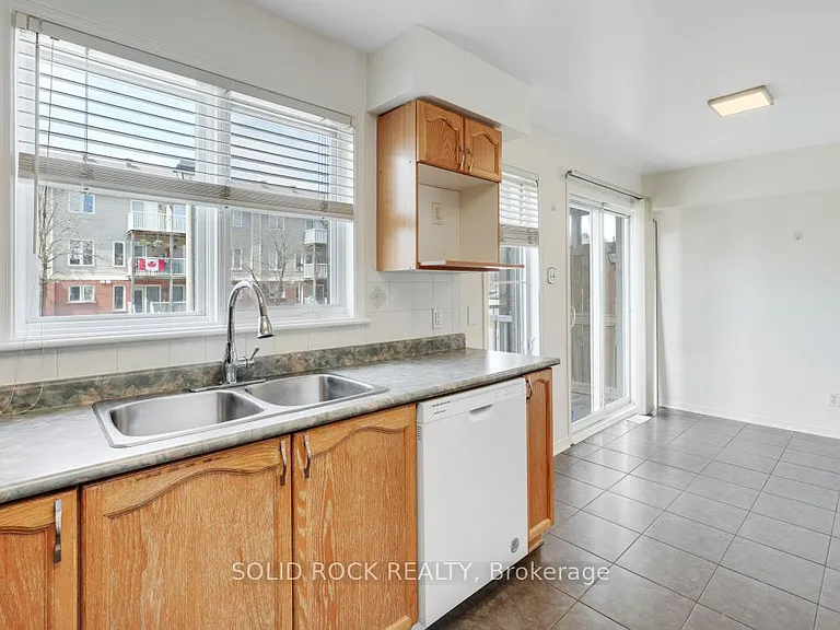 1701 Blohm Dr #13 — Photo 15