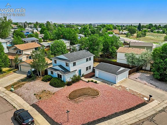 4th image of 2070 Piros Dr