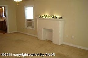 5th image of 808 S Kentucky St