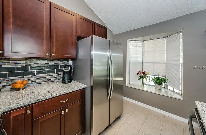 2 bed, 797 sqft, $2,000 — Photo 4