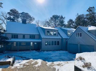 82 Hummock Ln, Cotuit, MA 02635