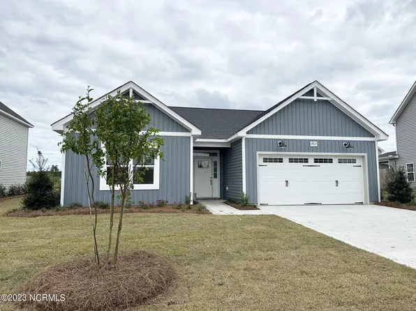 2817 Longleaf Pine Circle, Leland, NC 28451