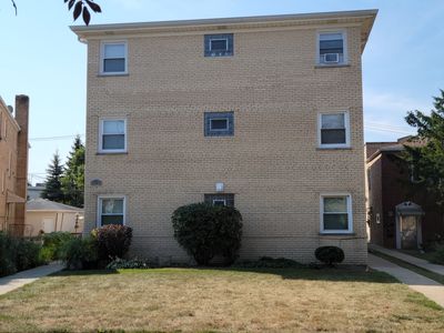 6103 W Higgins Ave APT 2C, Chicago, IL, 60630