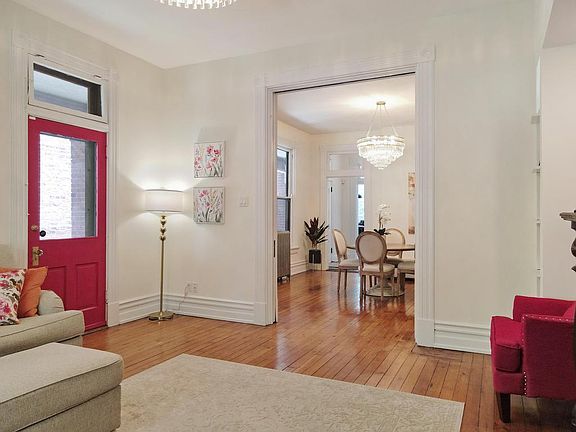 4th image of 546 E 4th St