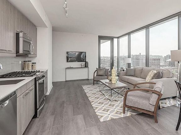 2nd image of 730 W Randolph Dr #906
