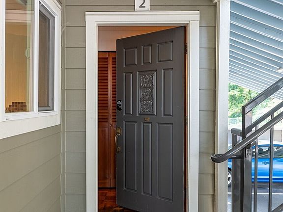 4th image of 7571 Old Redmond Rd. #2