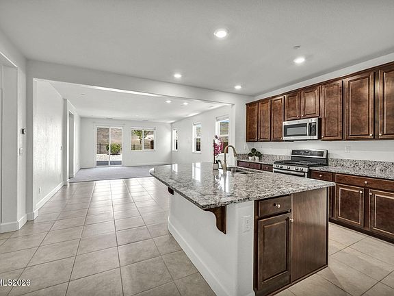 2nd image of 3262 Rimini Dr