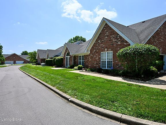 2nd image of 7804 Fern Gardens Way