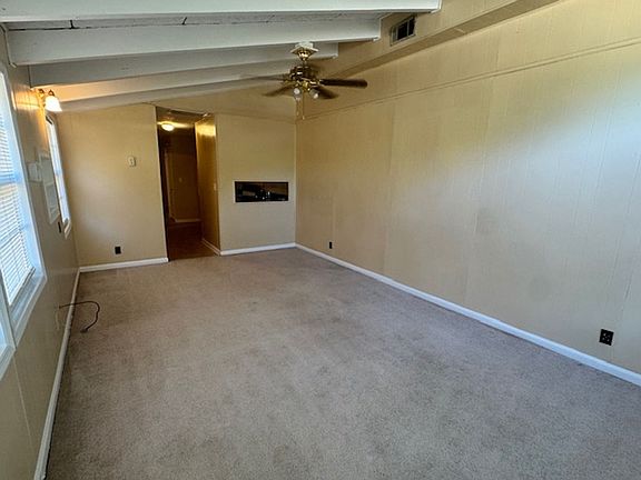 3rd image of 306 Country Club Rd #310
