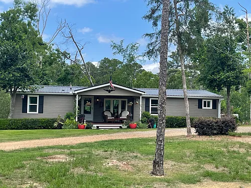 160 Breckenridge Ln Photo 1