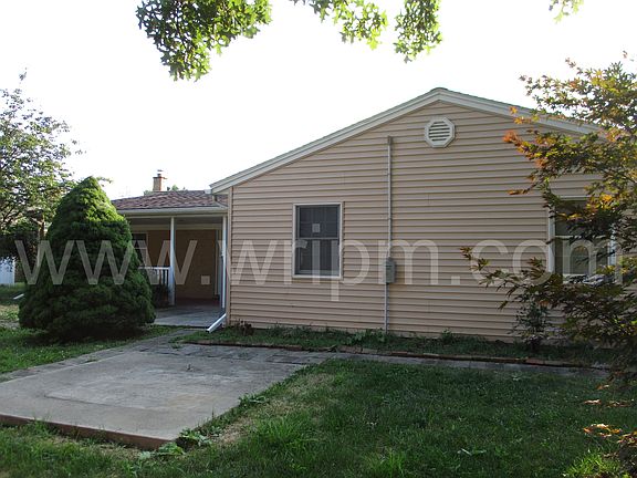 2nd image of 671 N 66th St