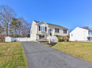 129 Morrison Rd, Taunton, MA 02780