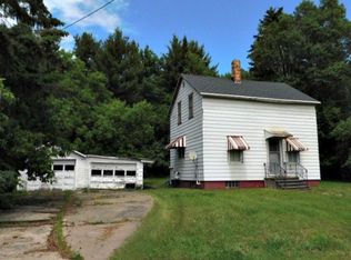 W5184 8th Ave, Vulcan, MI 49892