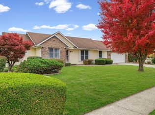 1201 E Center St, Monticello, IL 61856