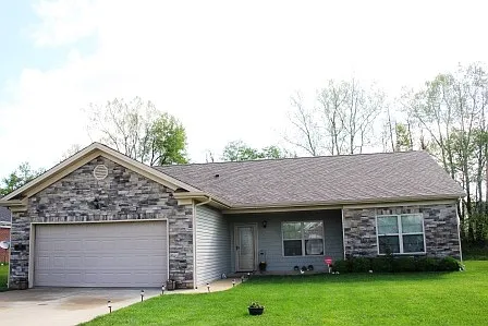 110 Vineland Parkway Dr photo 1