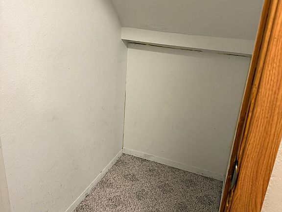 5th image of 2305 4th Ave S