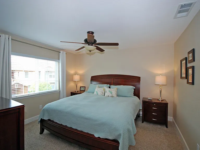 1189 Galeria Cir — Photo 8