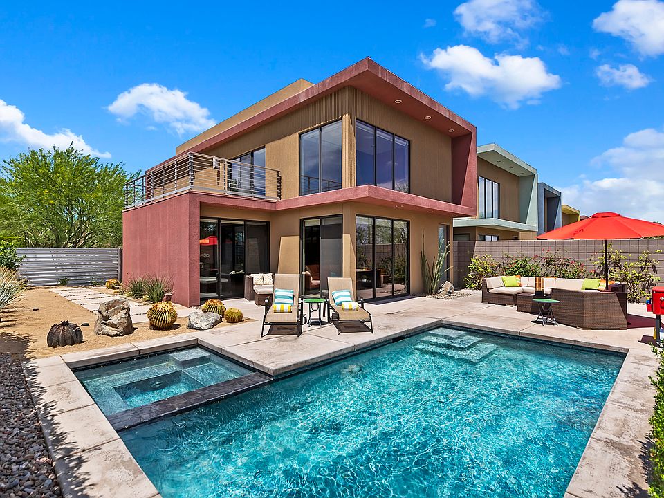 1st image of 319 Cheryl Way