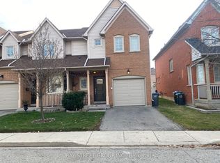 5223 Fairford Cres #11, Mississauga, ON L5V 2M6
