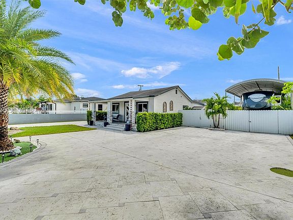 4th image of 10140 NW 26th Ave