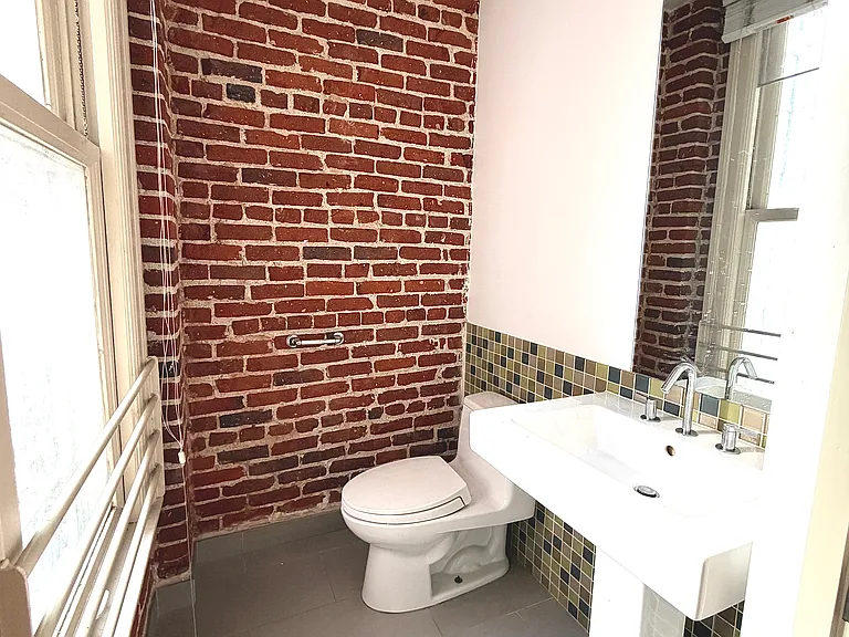 Great Republic Lofts — Photo 32