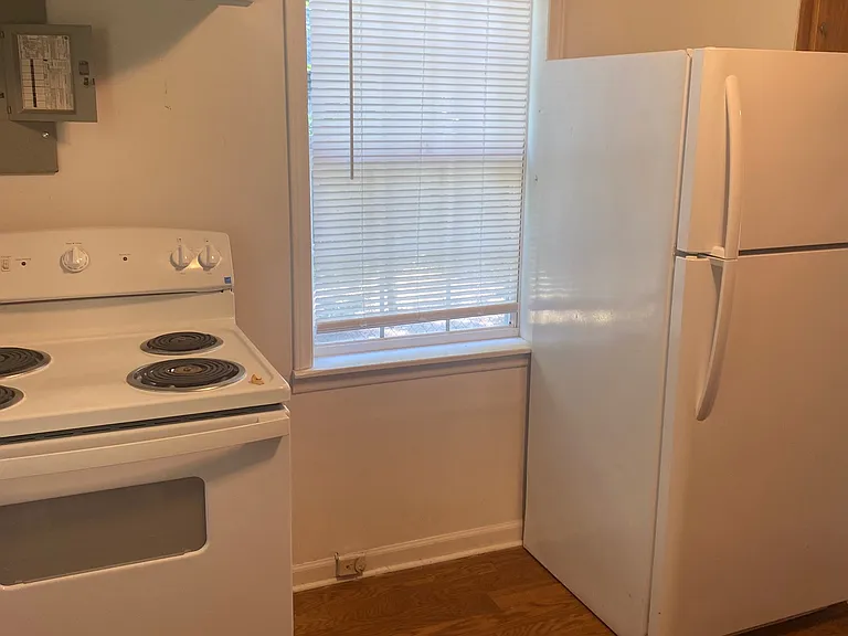 312 N Royal St #B — Photo 4