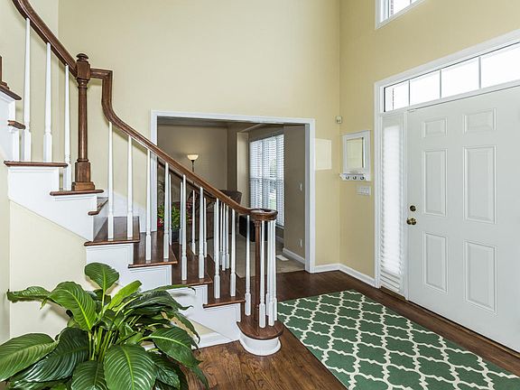 4th image of 1208 Hearthstone Ln