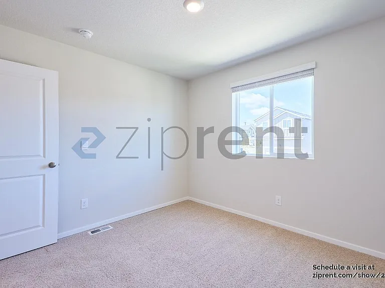 17409 NW 10th Ave — Photo 24