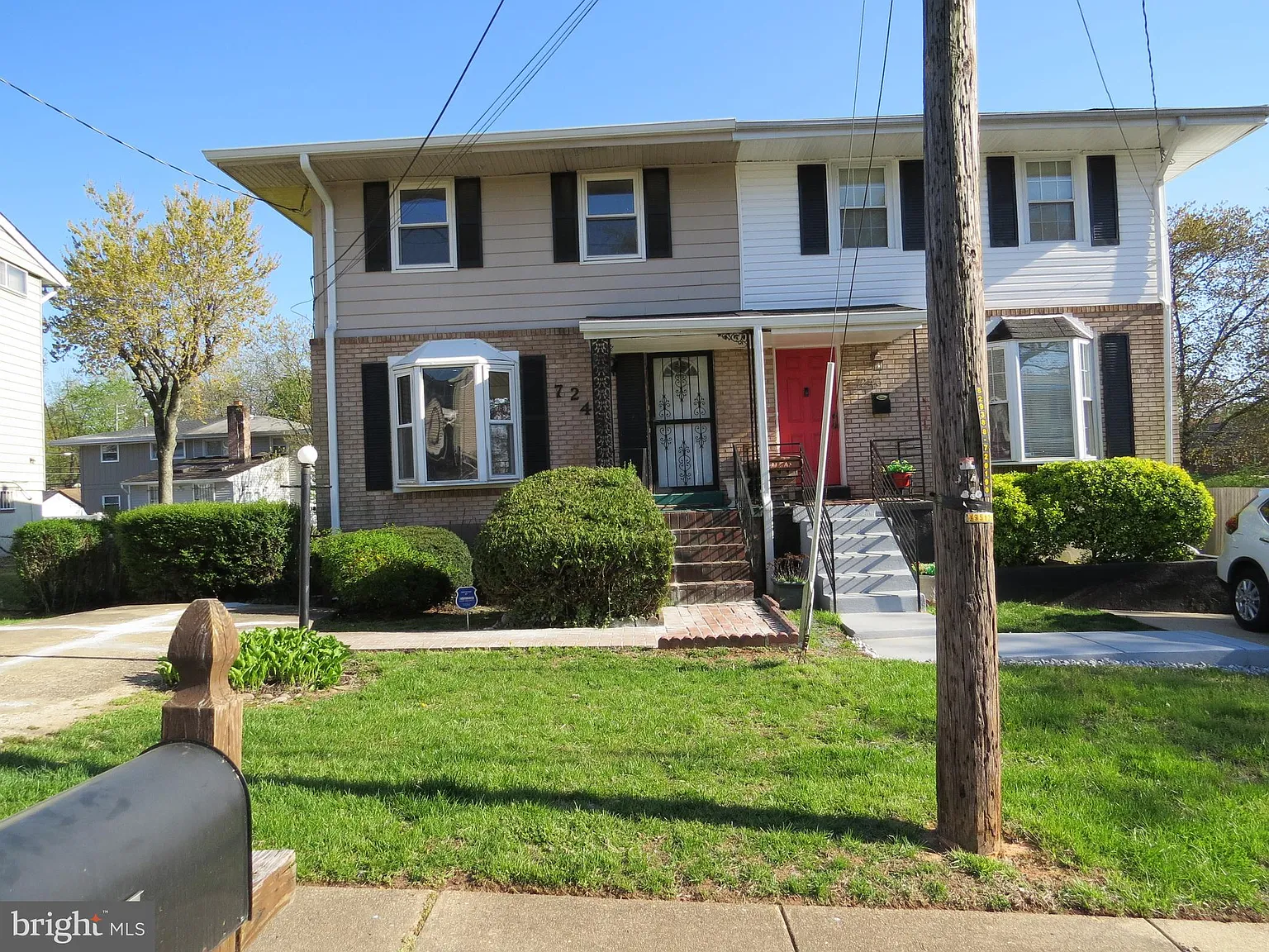 7245 G St photo 1