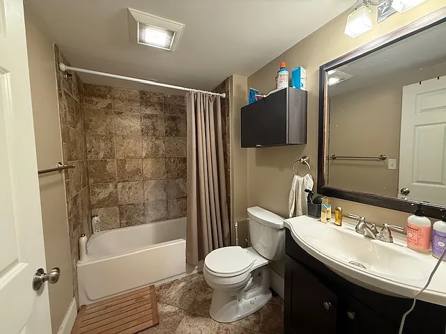 16 Lawn St #2B — Photo 4