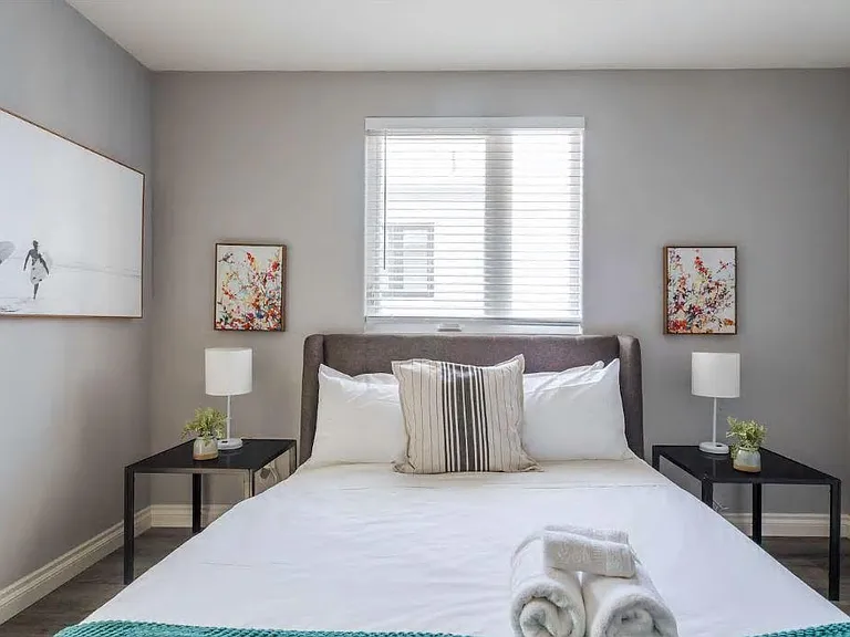 817 N Mariposa Ave #4 — Photo 4