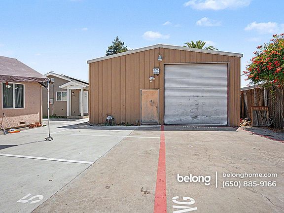 2nd image of 26792 Clarkford St