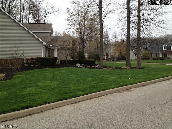 3rd image of Beechwood Dr