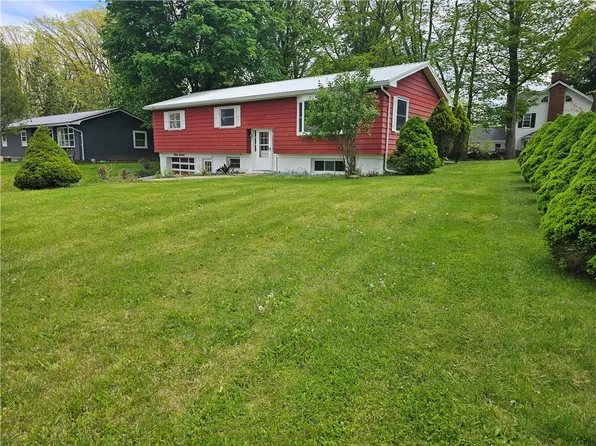 3070 Pamela Way, Caledonia, NY 14423