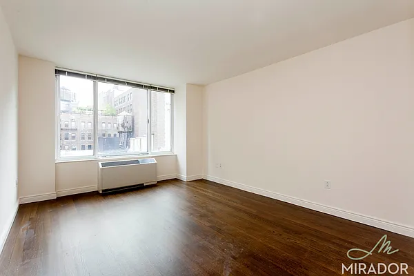 Rented by Mirador Real Estate | media 22