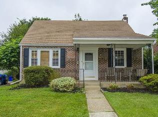 2216 Avon Rd, Ardmore, PA 19003