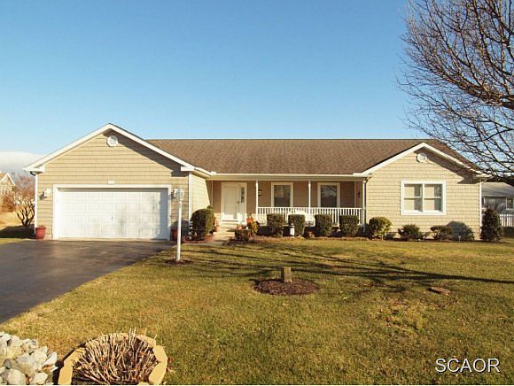 1st image of 38141 Blue Heron Ct
