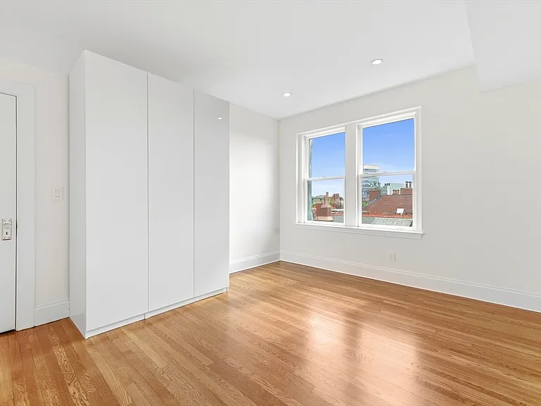 239 Commonwealth Ave #72 — Photo 18