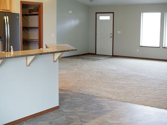 5th image of 22605 NE 50th Ave