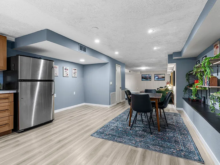 5727 N Sutherlin St #B — Photo 15
