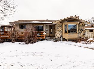 2 Bluebird Cres, Strathcona County, AB T8A0E7