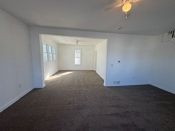 4th image of 721 S 6th St