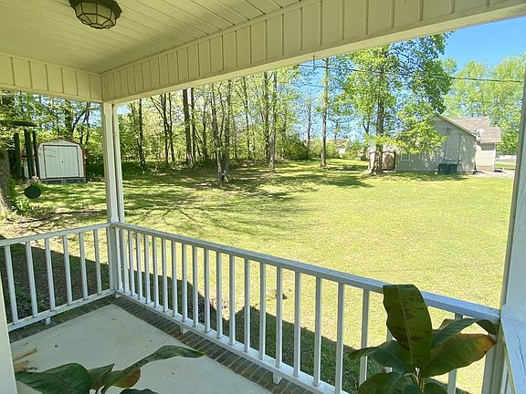 4th image of 7 Timbers Edge Rd