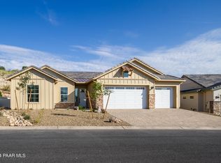 1136 S Lakeview Dr, Prescott, AZ 86301