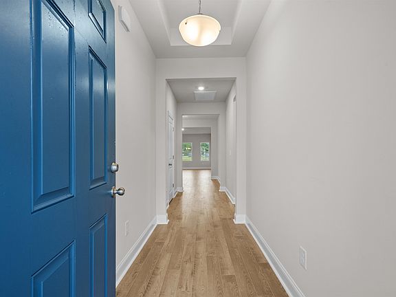 2nd image of 1135 NW Forest Bend Dr NW