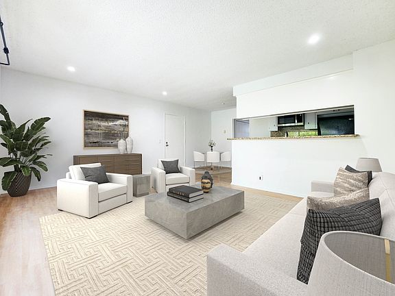 3rd image of 1424 15th St APT 9