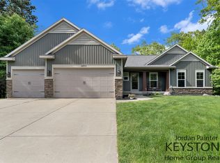 1071 Tibalew Dr, Sparta, MI