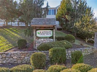 20 Wishing Well Ln #20, New Milford, CT 06776