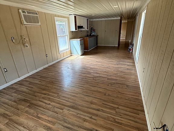 5th image of 316 Dogwood Dr #11